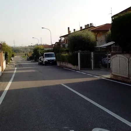 La Cornice Del Garda Apartment *